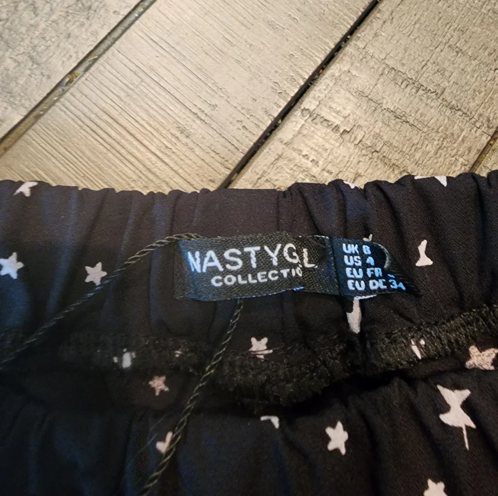 Short/Skort - Picture 1 of 4